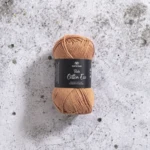 539 Russet orange